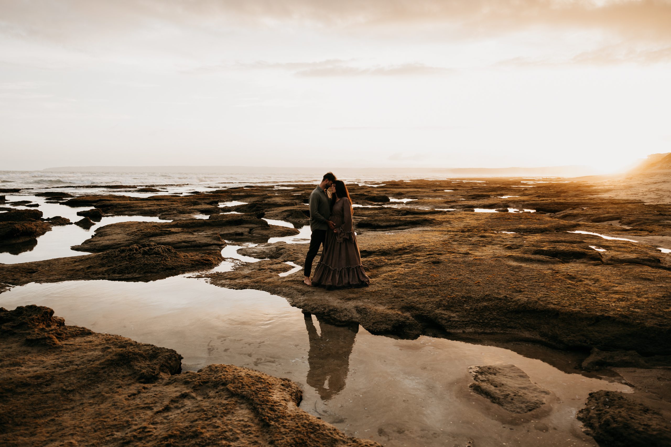 couples-engagements-maternity-photographer